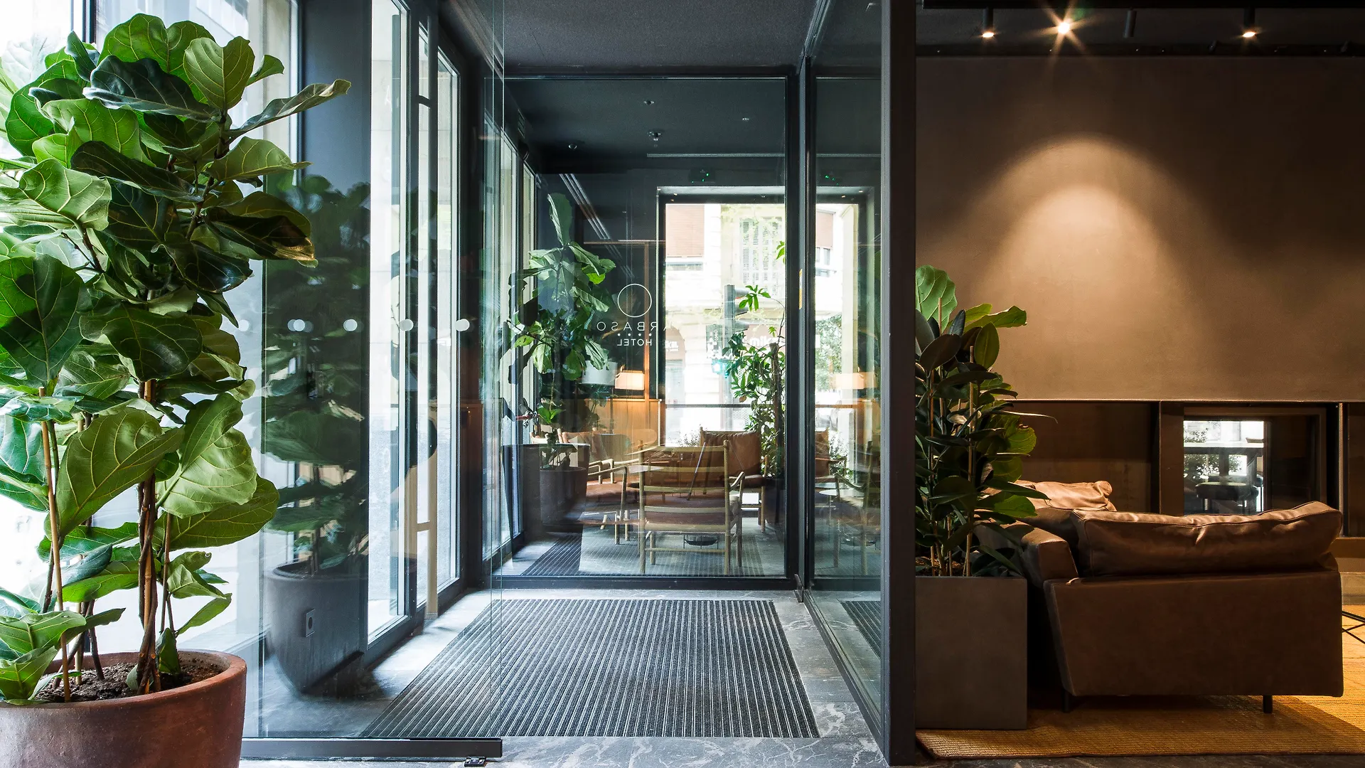 Hotel Arbaso 圣塞瓦斯蒂安